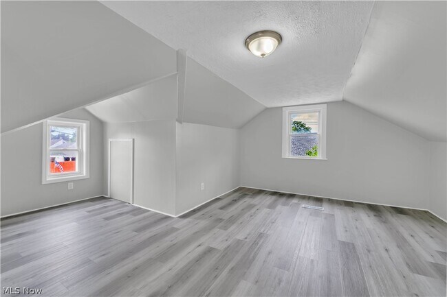 Building Photo - 4461 W 137th St