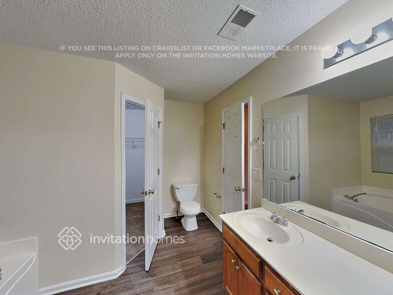 Building Photo - 2717 Fort Hampton Ct