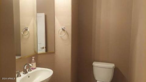 Building Photo - 10841 N 140th Way