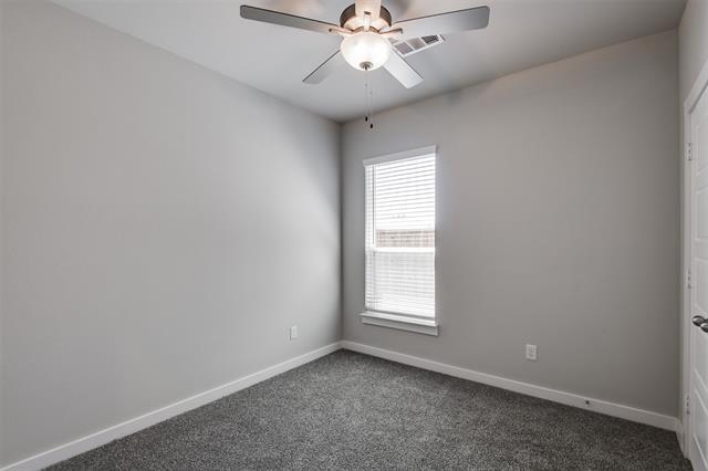 Building Photo - 612 Wheatfield Dr