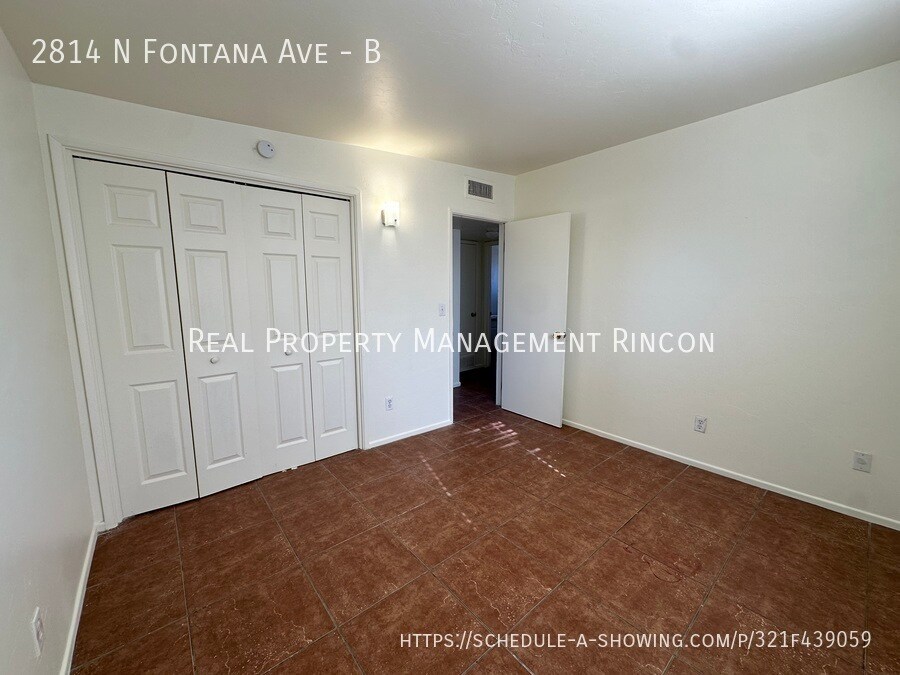 Building Photo - 2814 N Fontana Ave