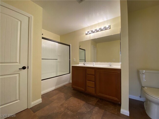 Building Photo - 11046 Fort Bowie St