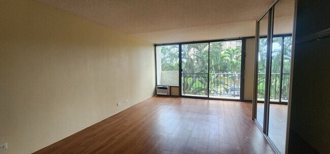 Building Photo - 98-500-500 Koauka Loop