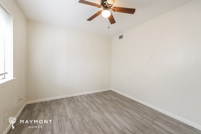 Building Photo - 8407 Old Meadow Ln