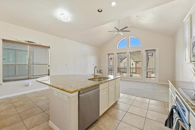 Building Photo - 4225 Swan Forest Dr