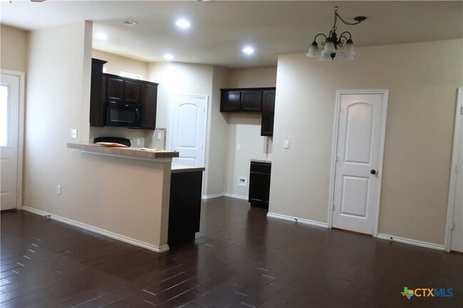 Building Photo - 1137 Brown Rock Dr