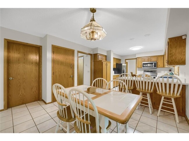 Building Photo - 3759 Greensboro Dr