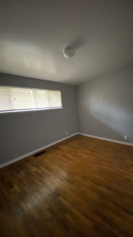 Building Photo - 1489 S Columbian Way