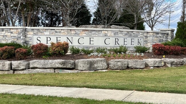 Building Photo - 654 Pemberton Dr