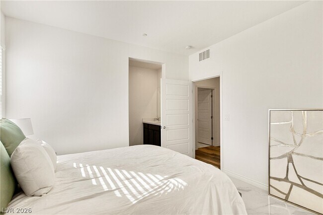 Building Photo - 3489 Lamberto Clf Wy