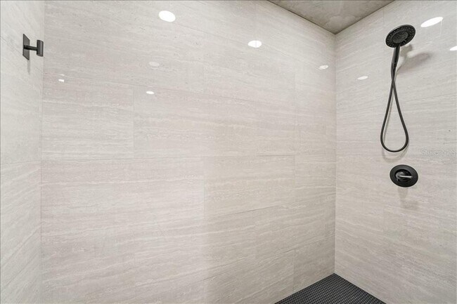 Building Photo - 5021 US-301