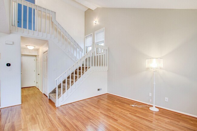 Building Photo - Impeccably Maintained End Unit Townhome with 2-Car Garage: Effortless Comfort & Convenience Await!
