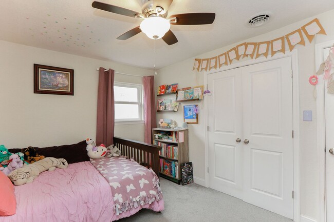 Building Photo - Stylish 3-Bed Brick Home in Central VB!