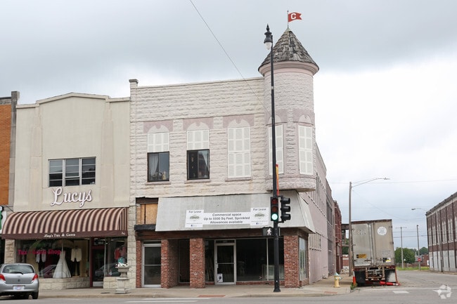 Building Photo - Leland Lofts