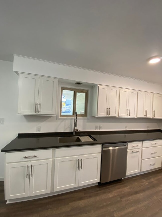 Building Photo - 1745 N Eldorado Ave