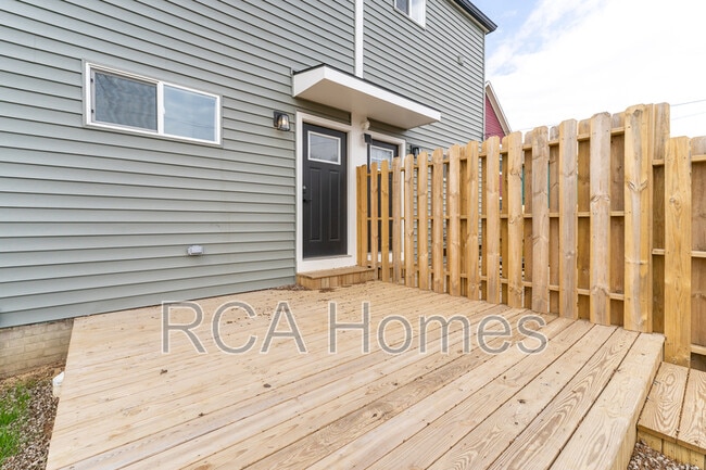 Building Photo - 849 N Rural St