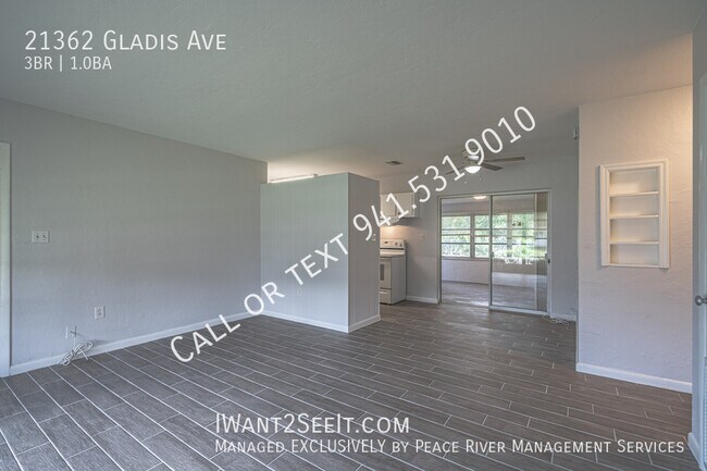 Building Photo - 21362 Gladis Ave
