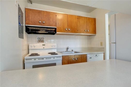 Building Photo - 4735 22nd Ave NE
