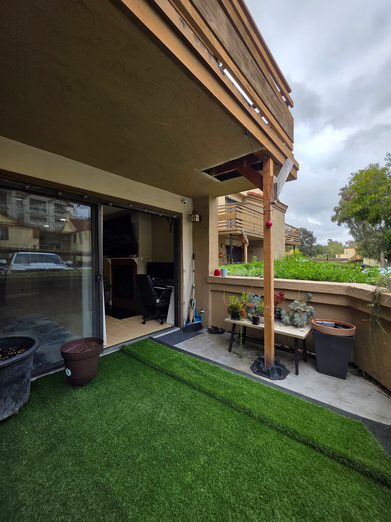 Building Photo - 9949 Scripps Westview Way