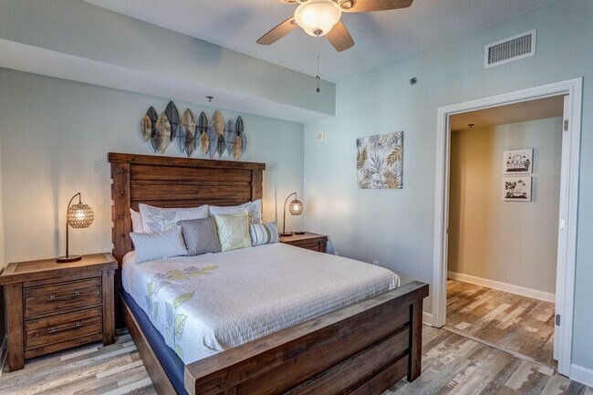 Building Photo - 998 Gulfside Ct