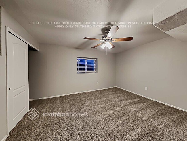 Building Photo - 6010 Grapevine Dr