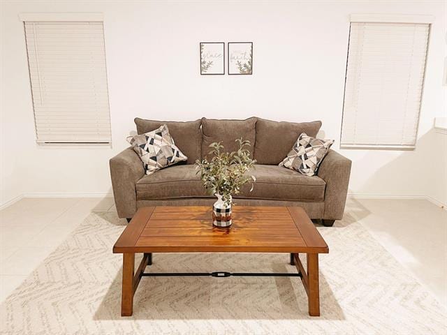 Building Photo - 136 Honeysuckle St