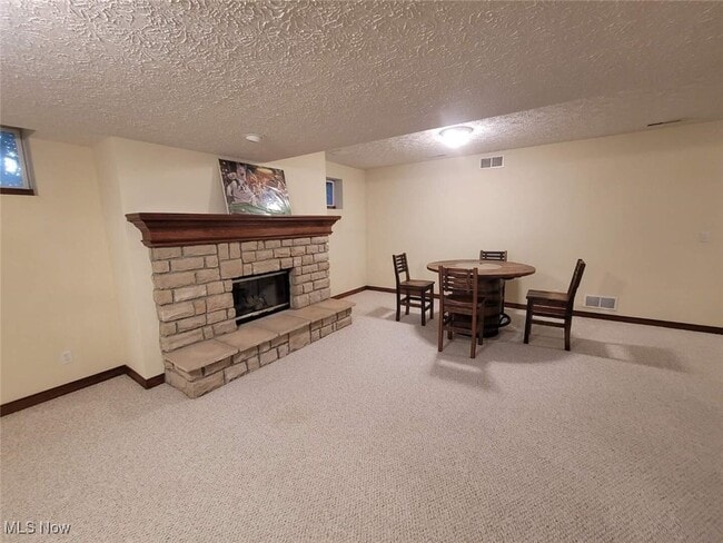 Building Photo - 4466 Forest Brooke Ct N