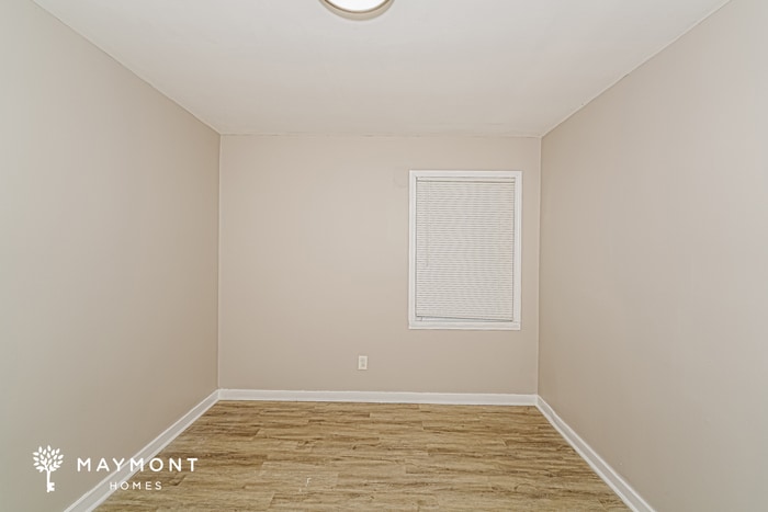 Building Photo - 529 Athens Ct