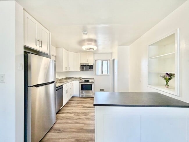 Building Photo - Updated Perlmack Ranch