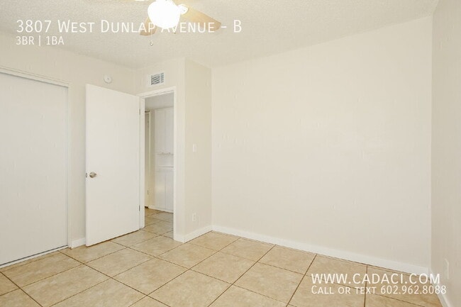 Building Photo - 3807 W Dunlap Ave