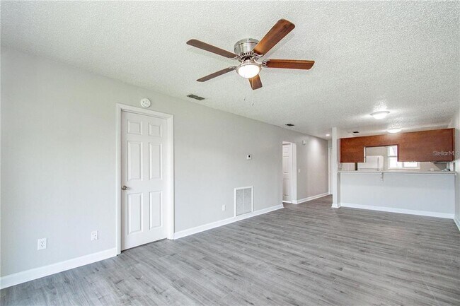 Building Photo - 39132 Co Rd 54