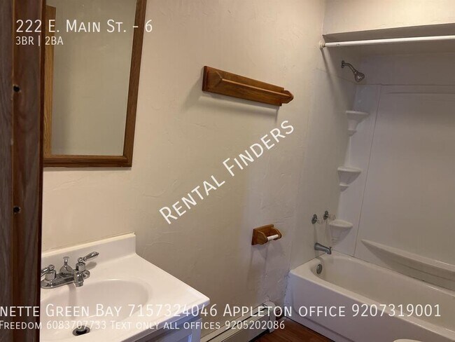 Building Photo - 222 E Main St