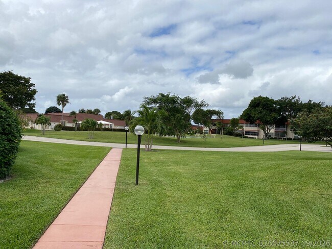 Building Photo - 12011 Poinciana Blvd