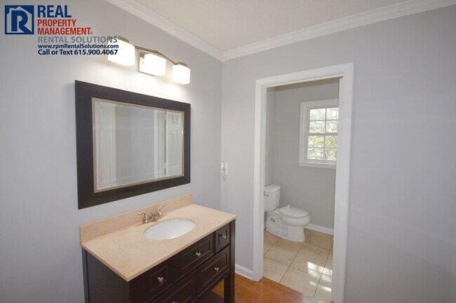Building Photo - Amazing 4 bd 3 bath home! Fenced-in yard, Attached garage and Bonus room, washer & dryer included!