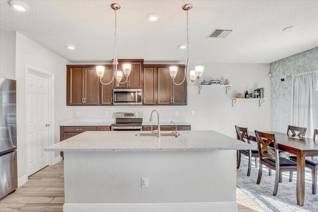 Building Photo - 11909 Bahia Valley Dr