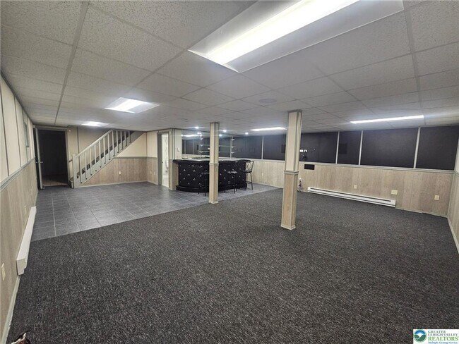 Building Photo - 9733 Cardinal Ln