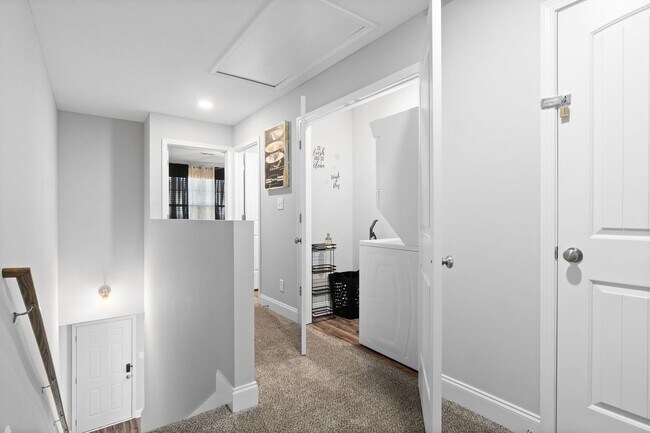 Building Photo - Modern Comforts in Clarksville – Stylish 2...