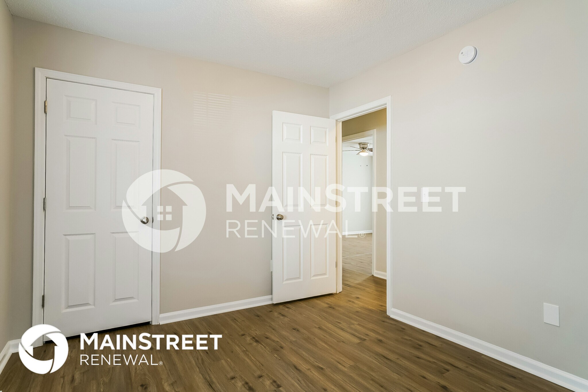 Building Photo - 240 Mitchell Ave