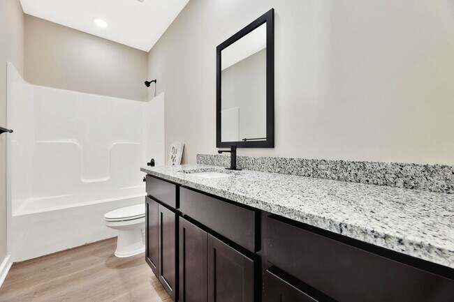 Building Photo - 5409-11 Bressler Dr