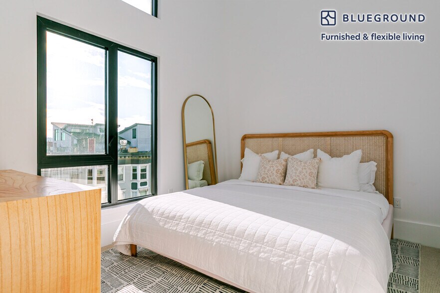 Building Photo - 1288 Howard St