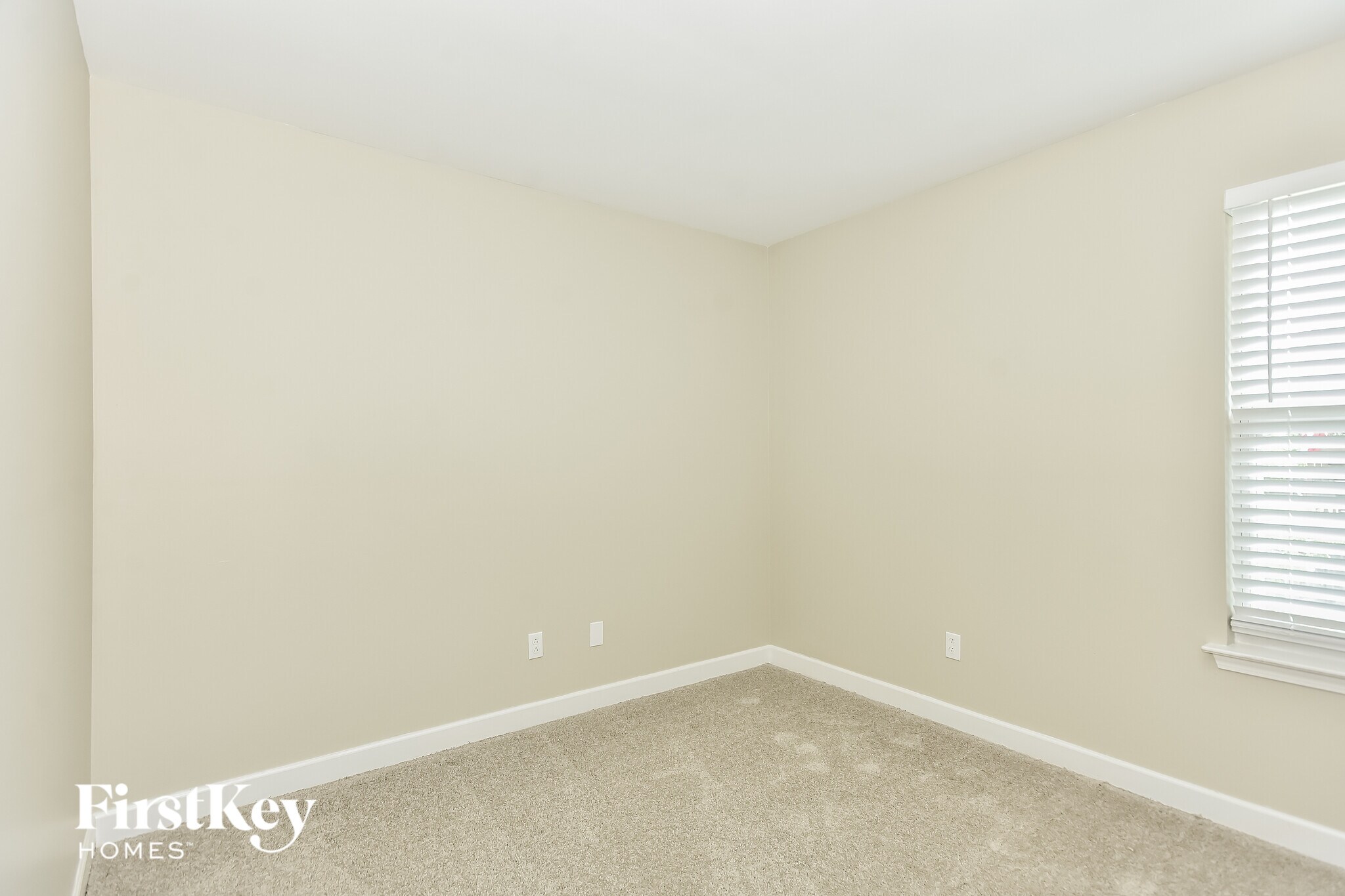 Building Photo - 4801 Mara Vista Dr