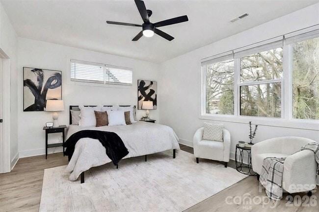 Building Photo - 212 Nelson Ave