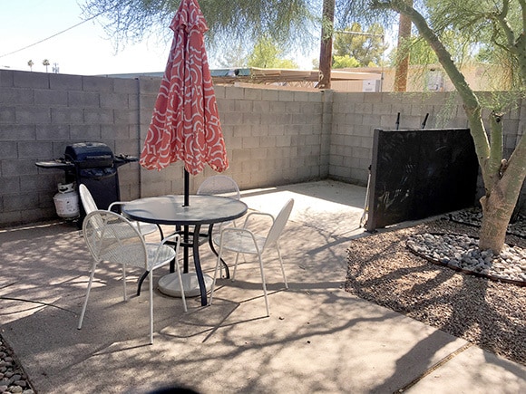 Building Photo - 425 W Colter St