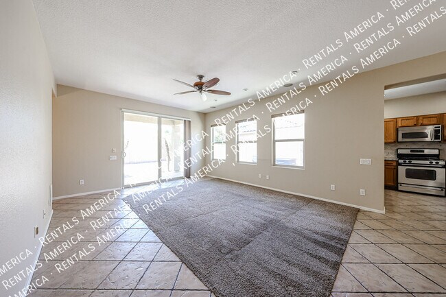 Building Photo - 869 E Waterview Pl