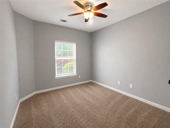 Building Photo - 1563 Rachel's Ridge NW