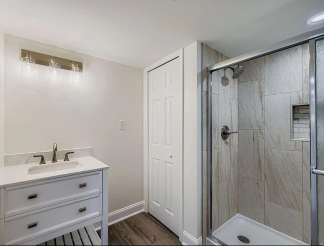 Building Photo - 8903 Flagstone Cir