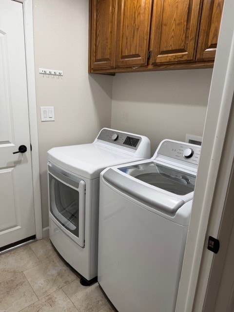 Building Photo - 545 S Valley View Dr