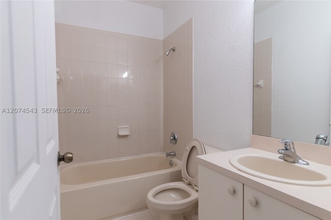 Building Photo - 1410 S Santa Catalina Cir