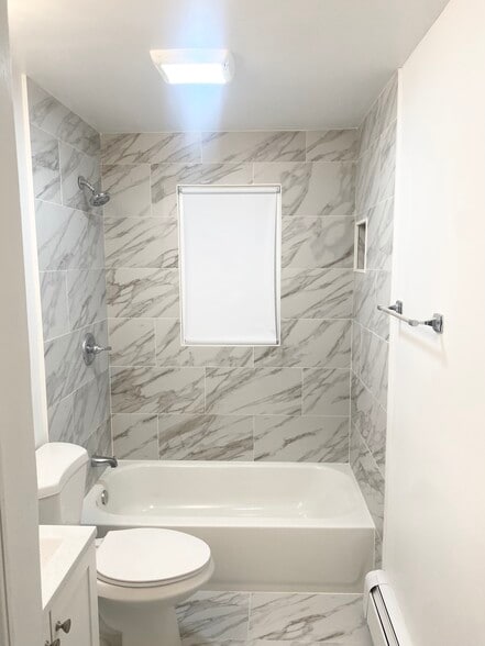 Building Photo - 317 Alexander Ave