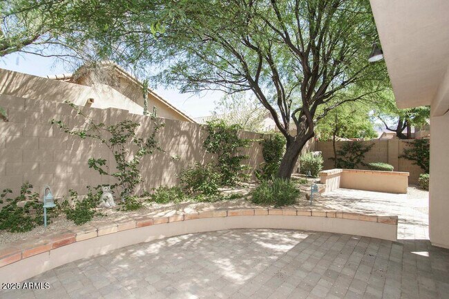 Building Photo - 10438 E Star of the Desert Dr